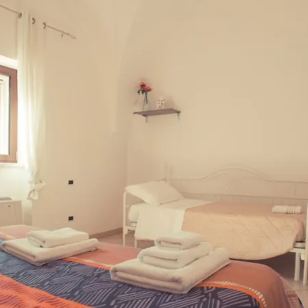 I Trulli Di Badi Guest House Locorotondo Exterior photo